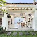 9 Bedroom The Alita Villa Sanur