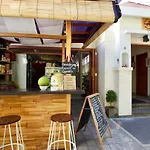 Asoka Hotel & Suite