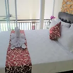Hanabi Apartment