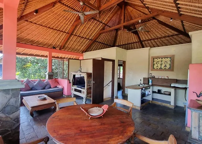 Flash Back Bungalow