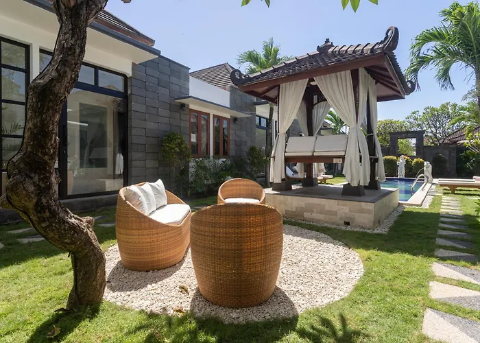 Designer Studio Emy Sanur
