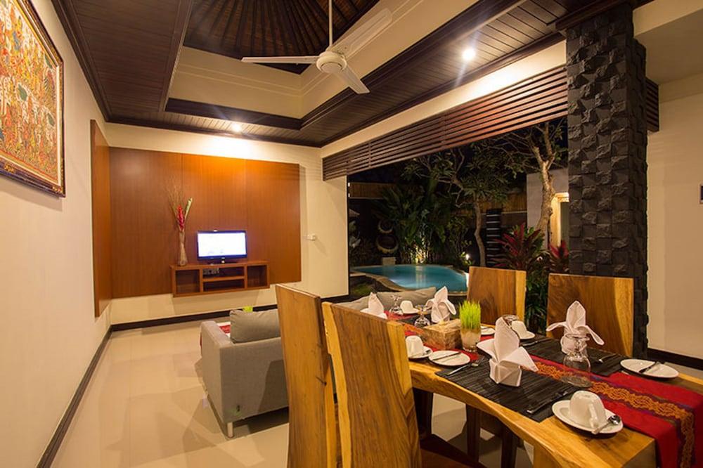 Kayu Suar Bali Luxury & Villa *