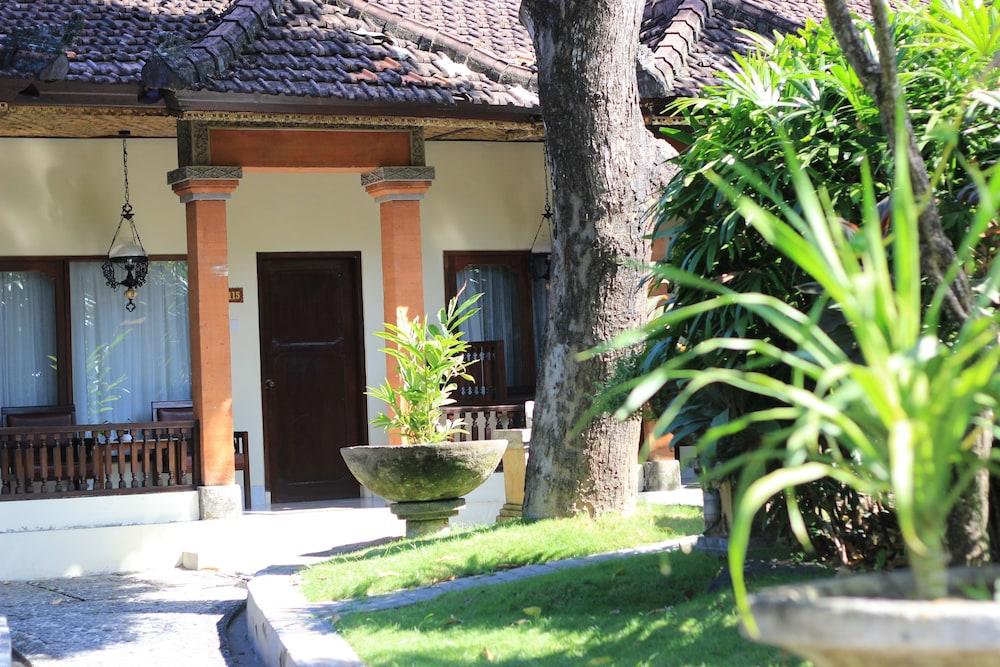 Diwangkara Beach Hotel And Resort 3*