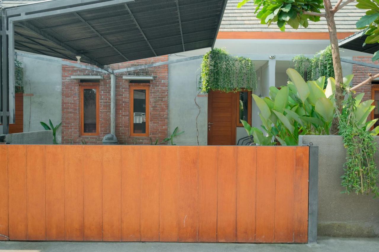 Andewi Denpasar Redpartner - Minimum 30 Nights 2* Sanur (Bali)