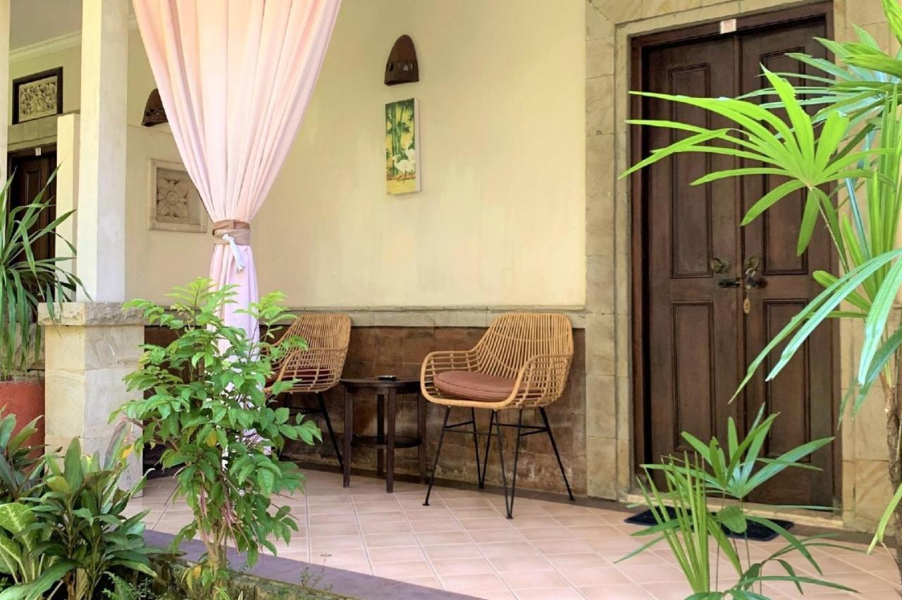 Indah Guest house 3*