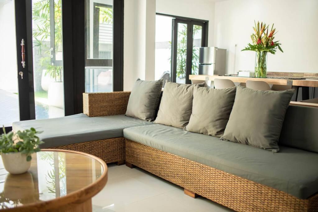 Villa Nika Indi - 2 Bedroom With Pool At