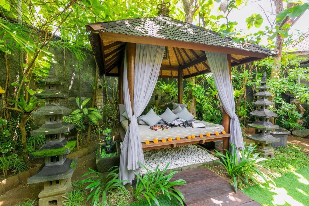 Kampung Kecil Boutique