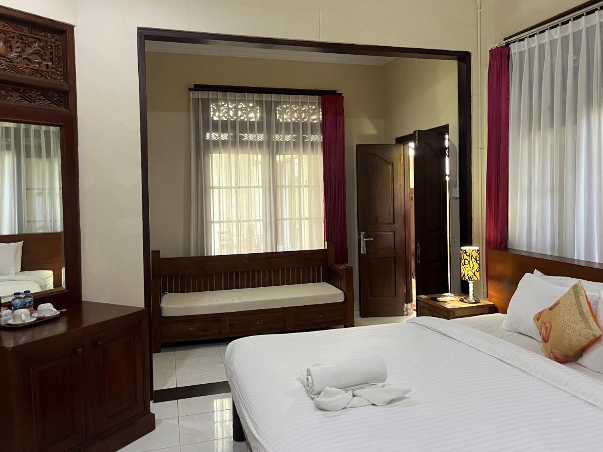 Ngetis Home Stay Sanur (Bali)