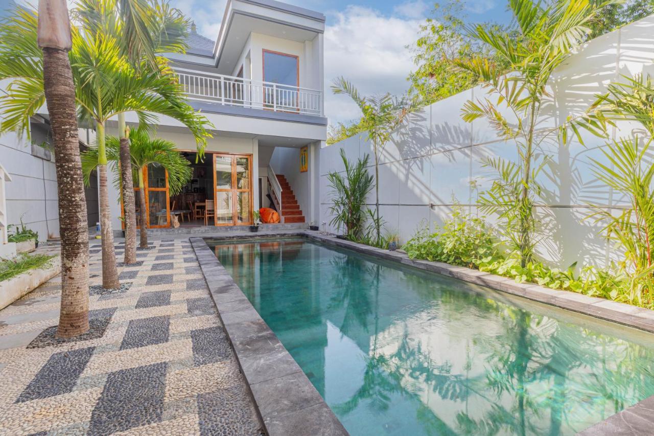 Guest house Rose 1 *