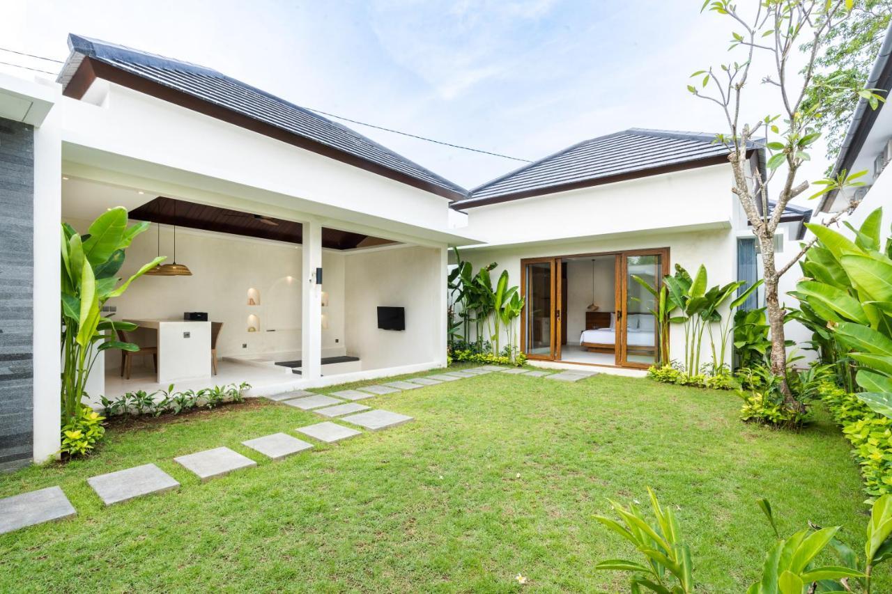 J4 Villa