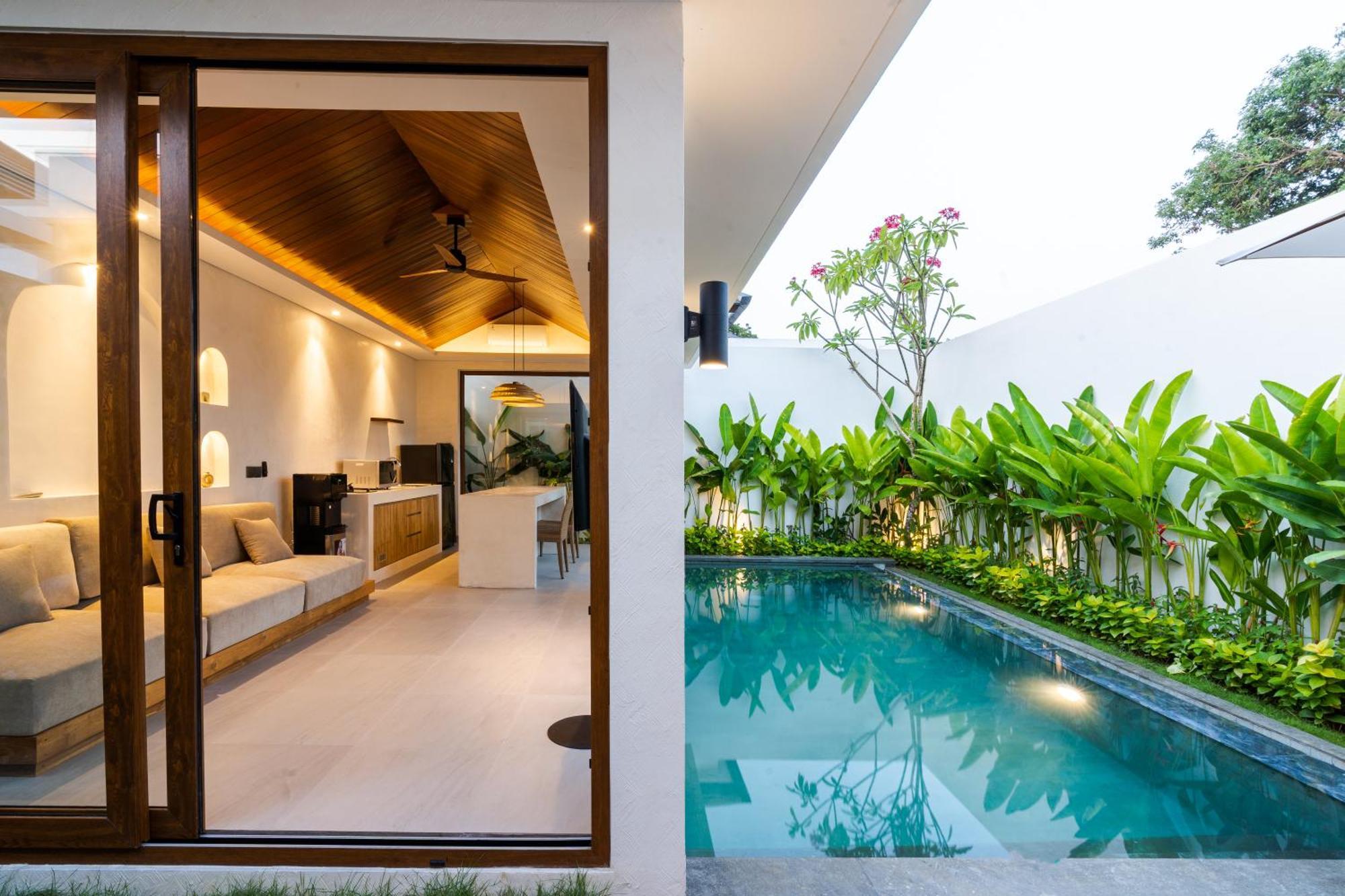 J4 Sanur (Bali)