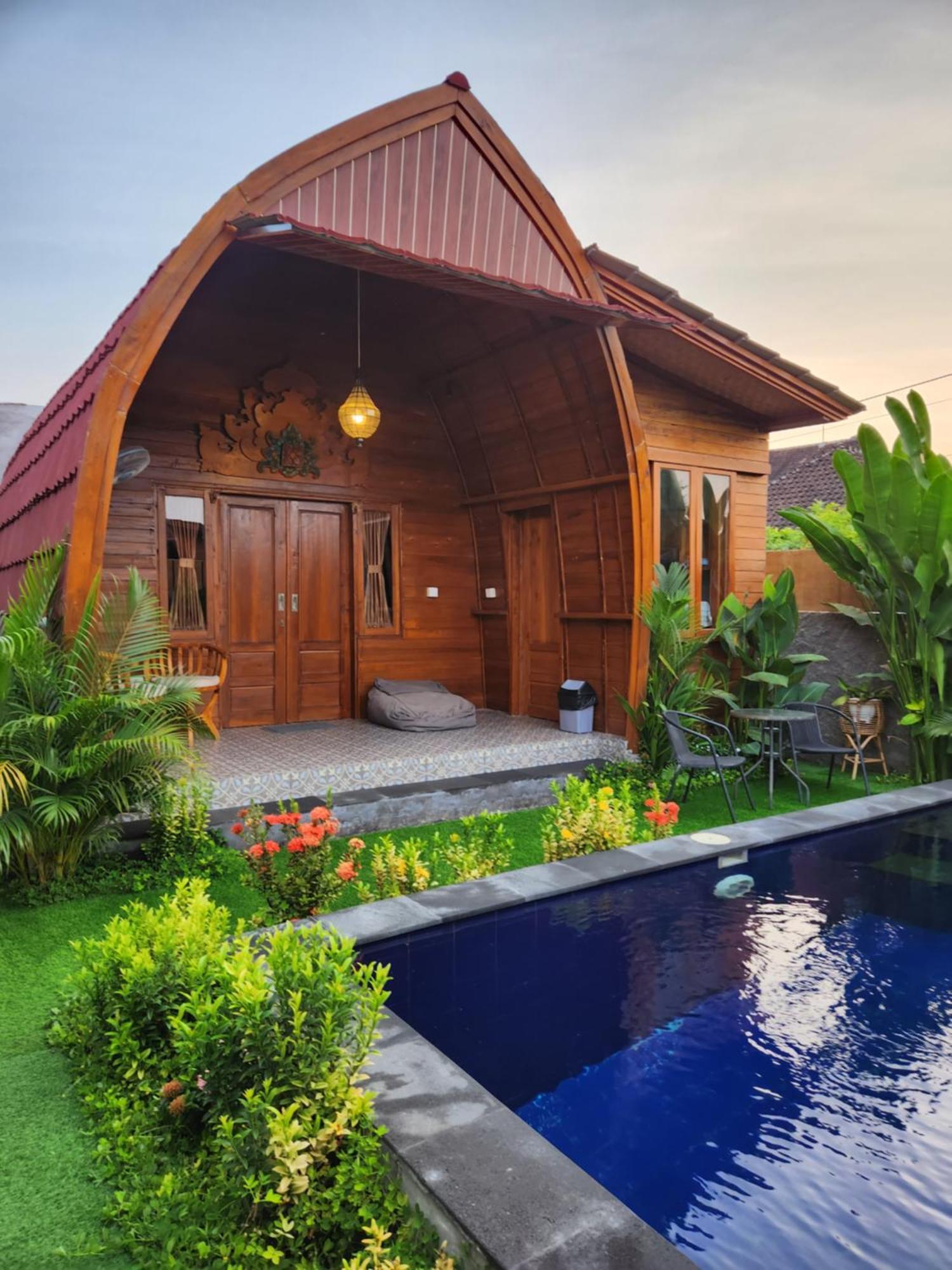 The Jineng,s * Sanur