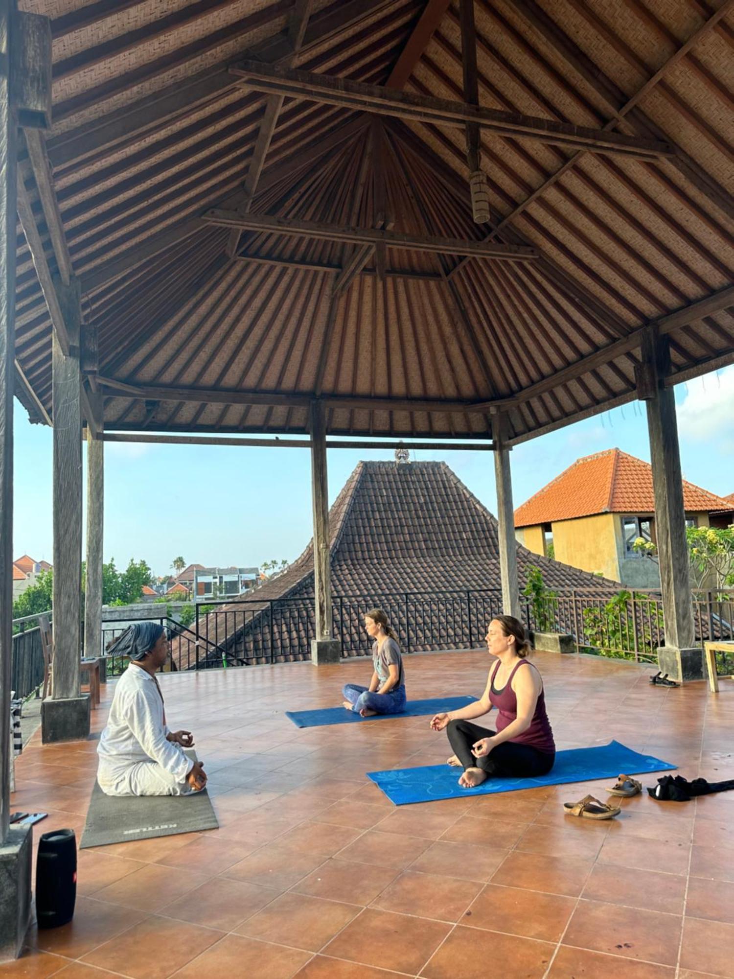 Diuma Yoga Meditation Retreat And Healing Center Casa de hóspedes 2*