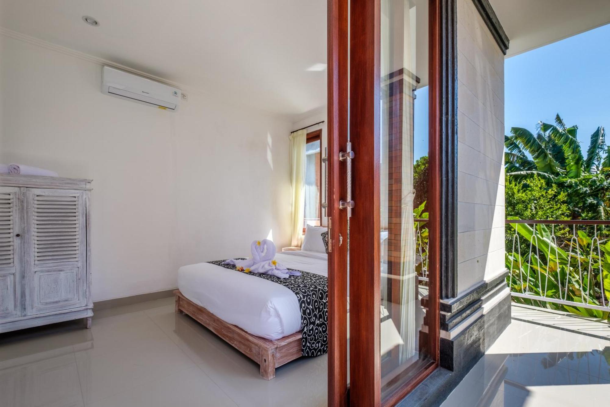 The R Sinabung - Comfort Near The Appartement