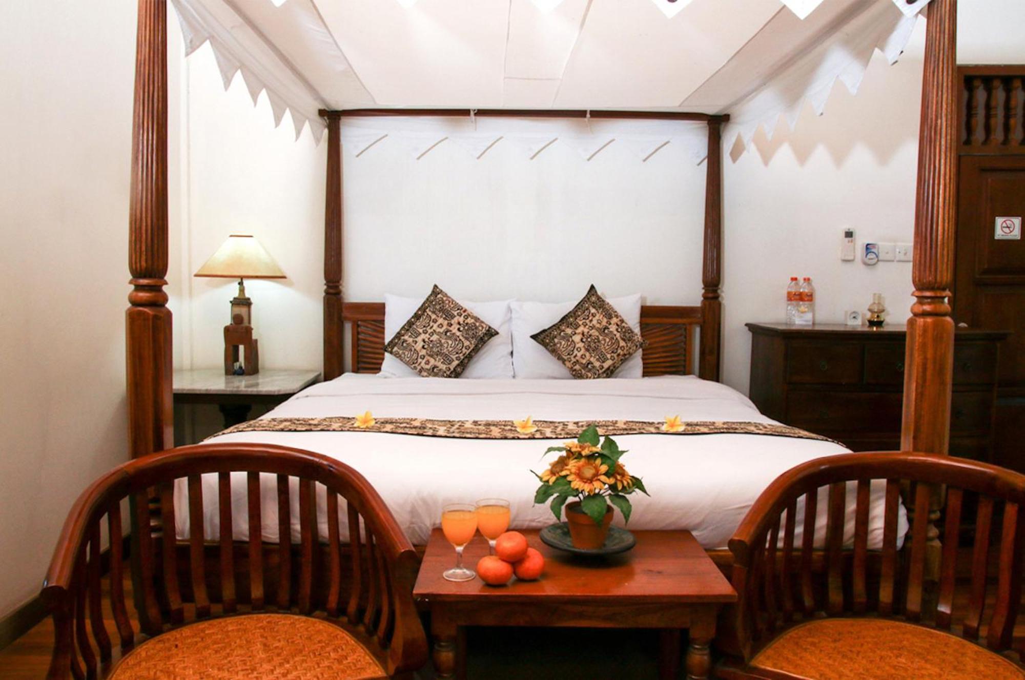 Sunhouse 3* Sanur (Bali)