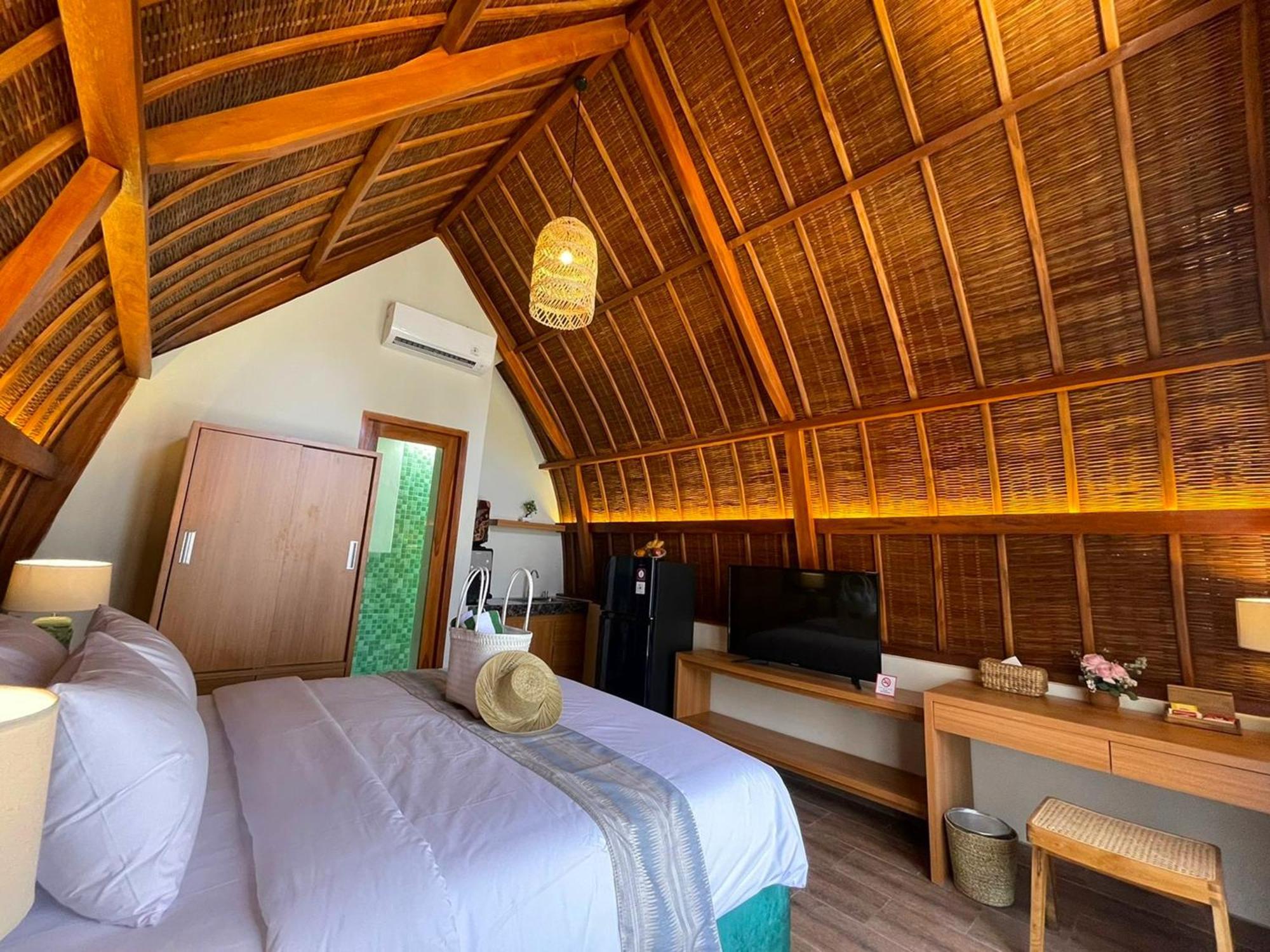 Abian Klumpu & Bali Villa Sanur