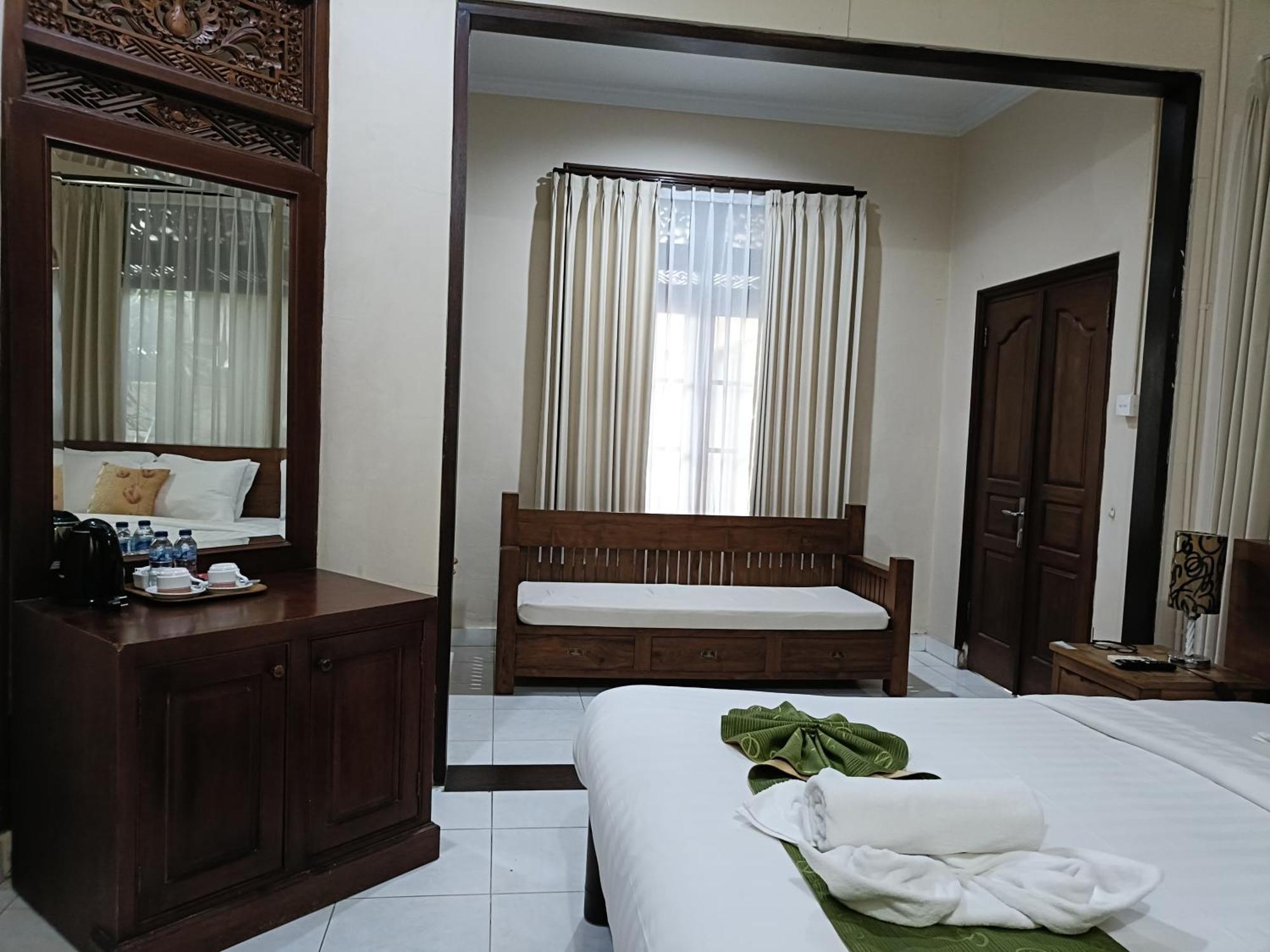 Homestay Ngetis Home Stay Sanur (Bali)
