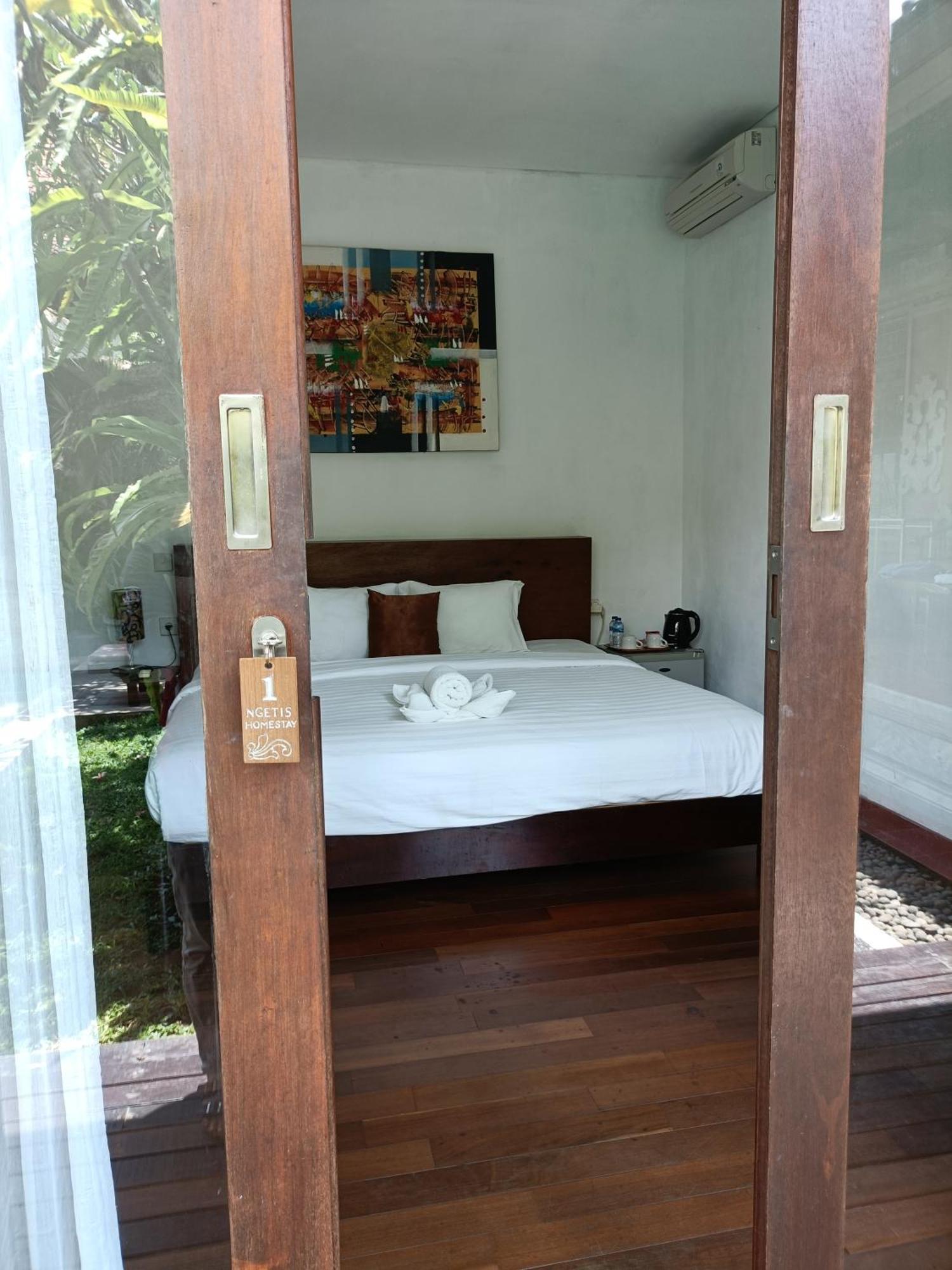 Ngetis Home Stay
