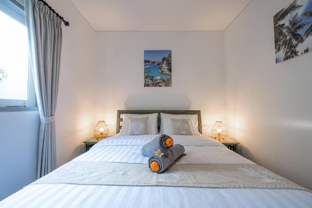 Villa Brand New - Cinta Manis *