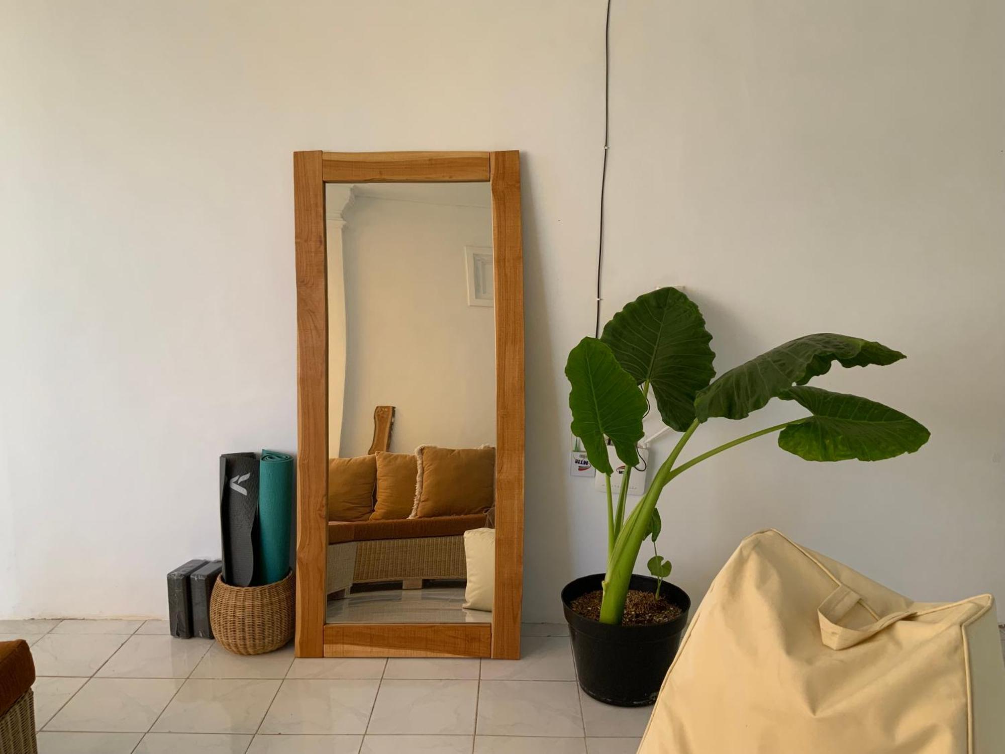 Semicircle Homestay *