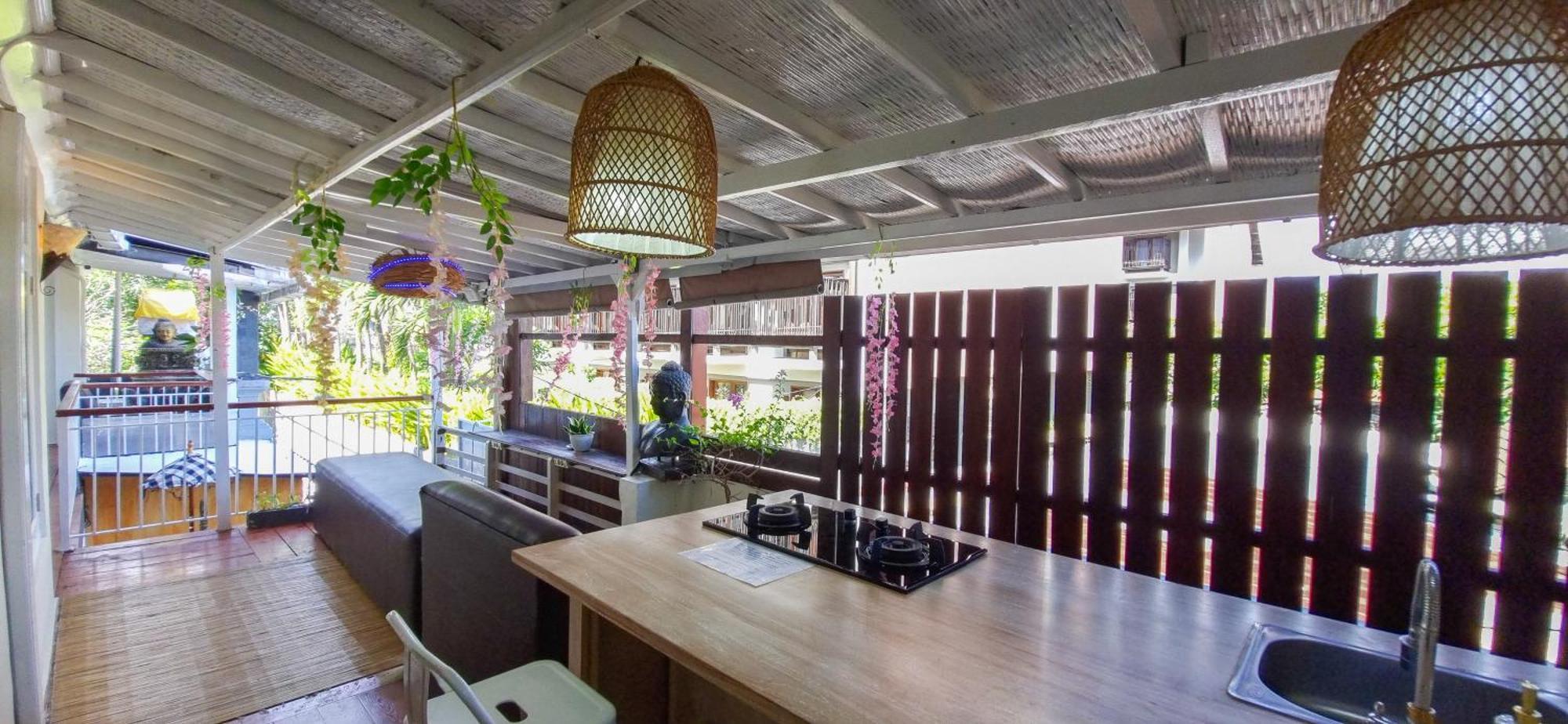 Acomodação com café da manhã  Gustav Bali And Massage Sanur
