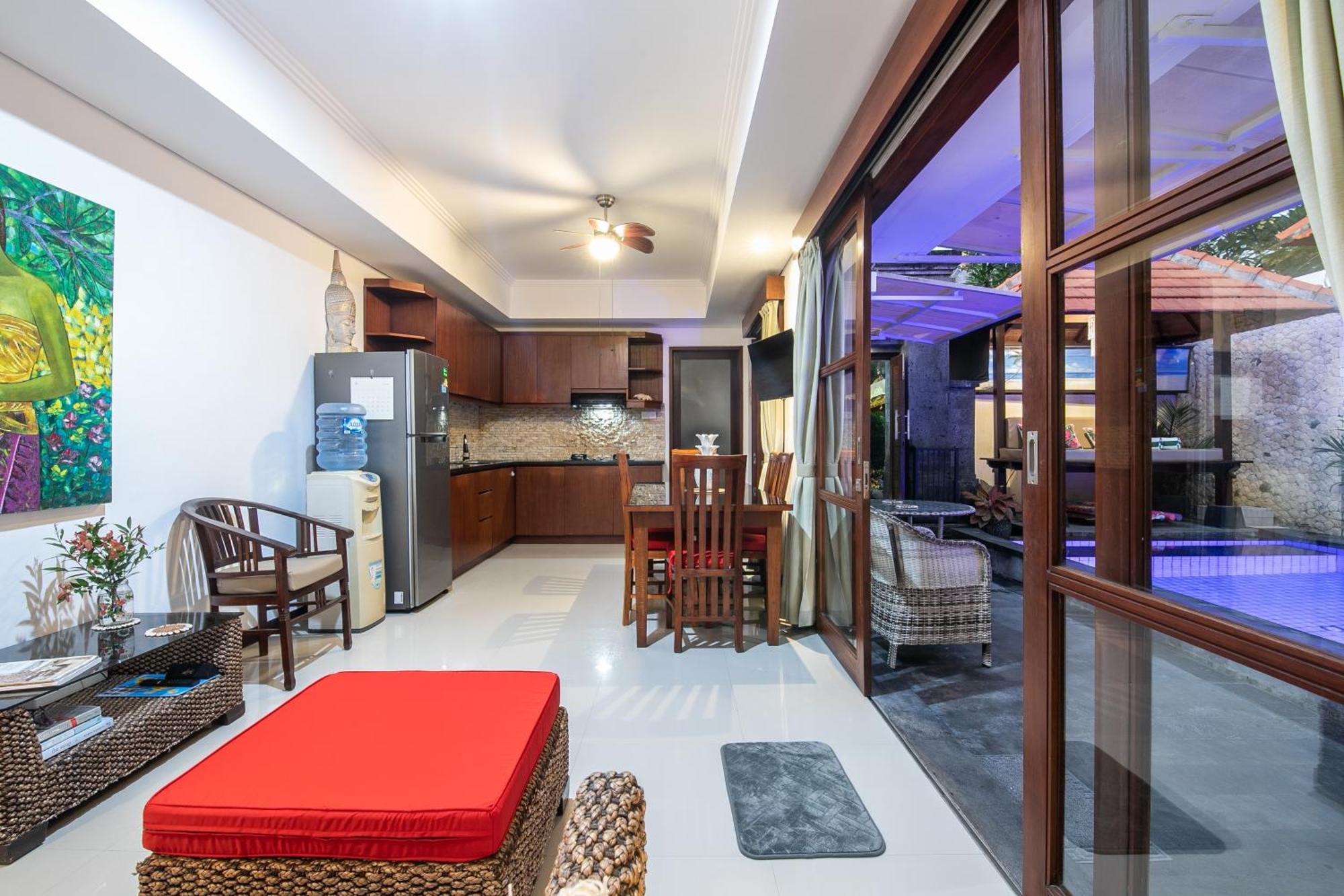 Villa 6-br Pool Walk To Danau Tamblingan St Bali Sanur (Bali)