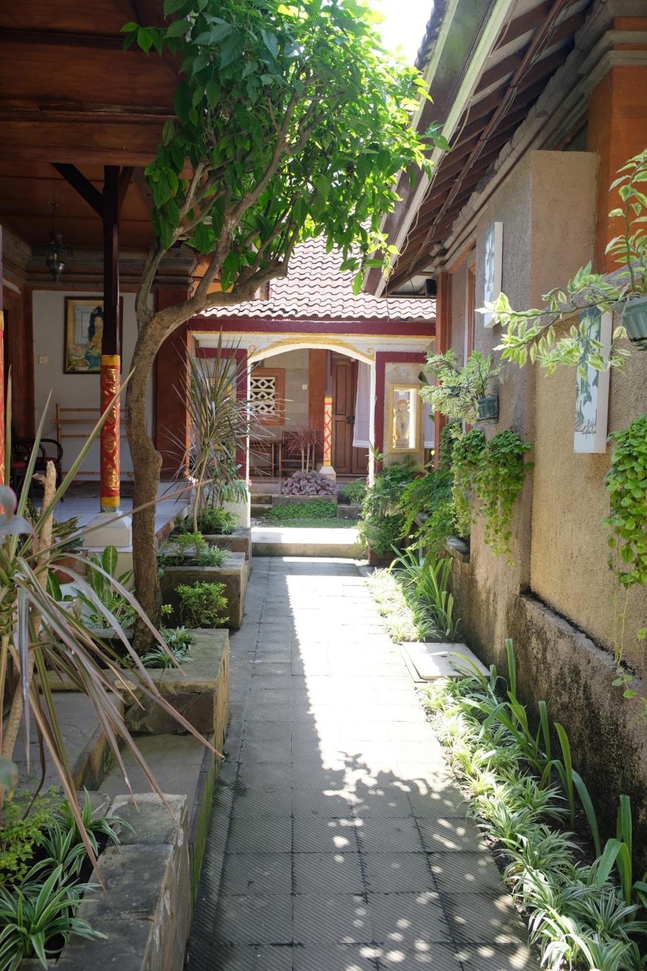 Indah Guest house Sanur (Bali)