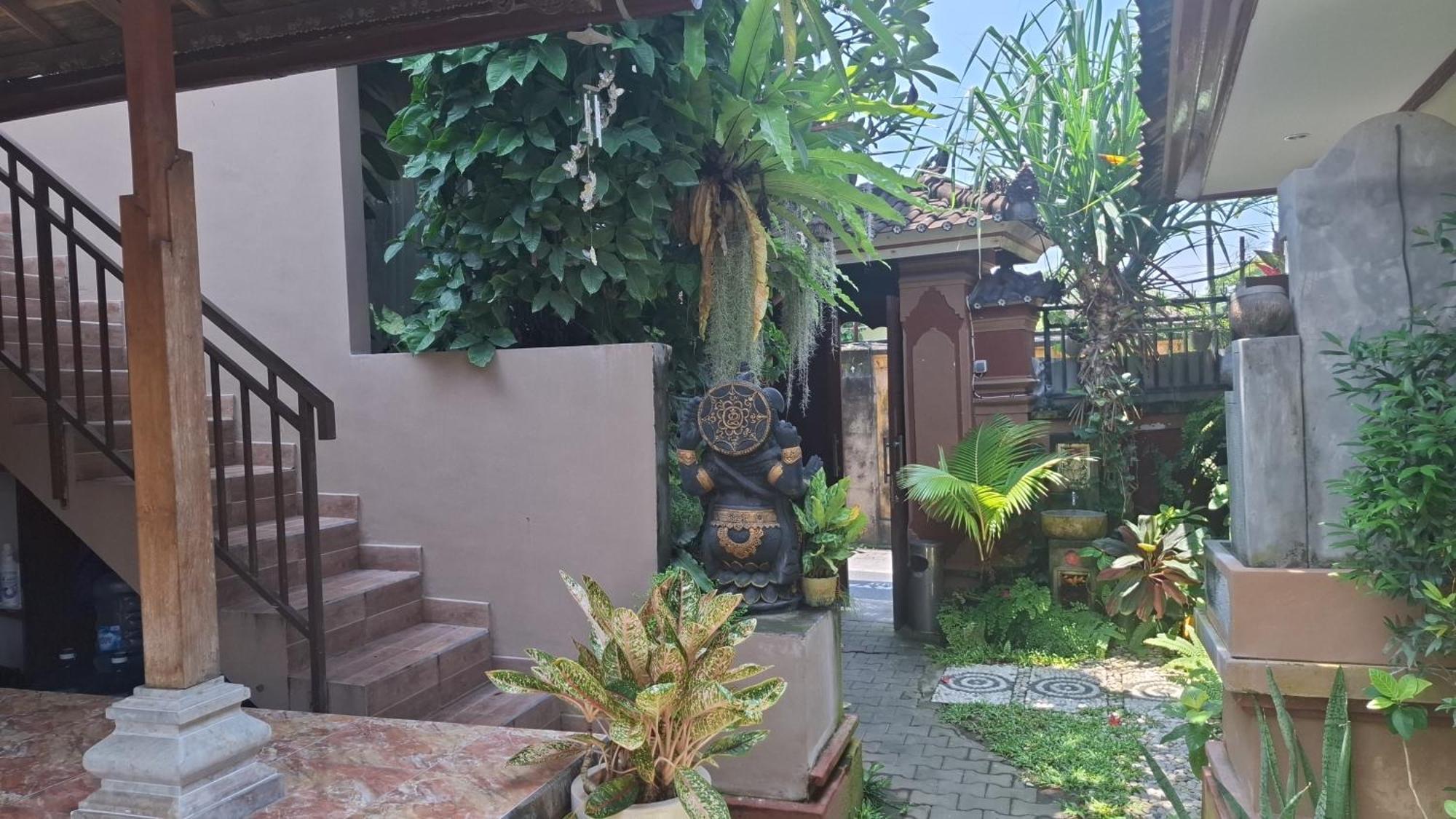 Accommodatie bij particulieren Ascarya *