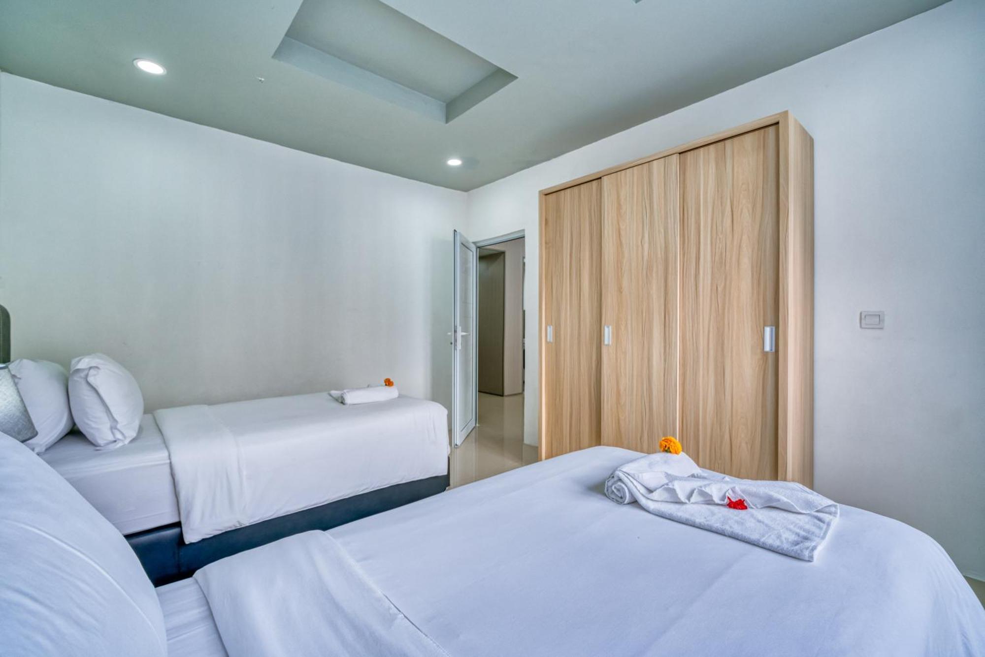 3bd Modern In With Bbq & Huge Shared Pool Apartment Sanur (Bali)