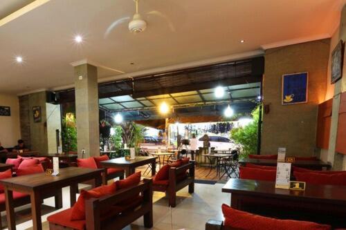 Hotel Puri Mango *