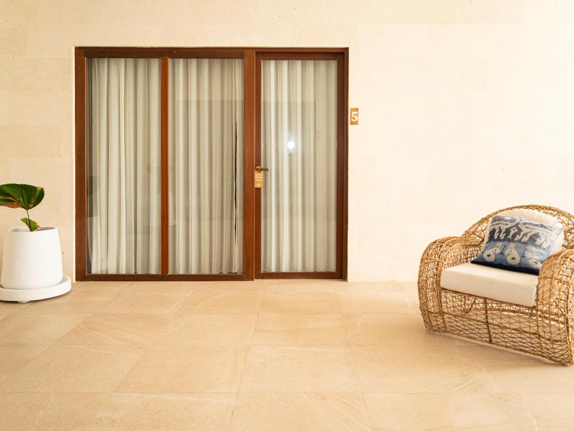 Guest house Ivaya 8 *