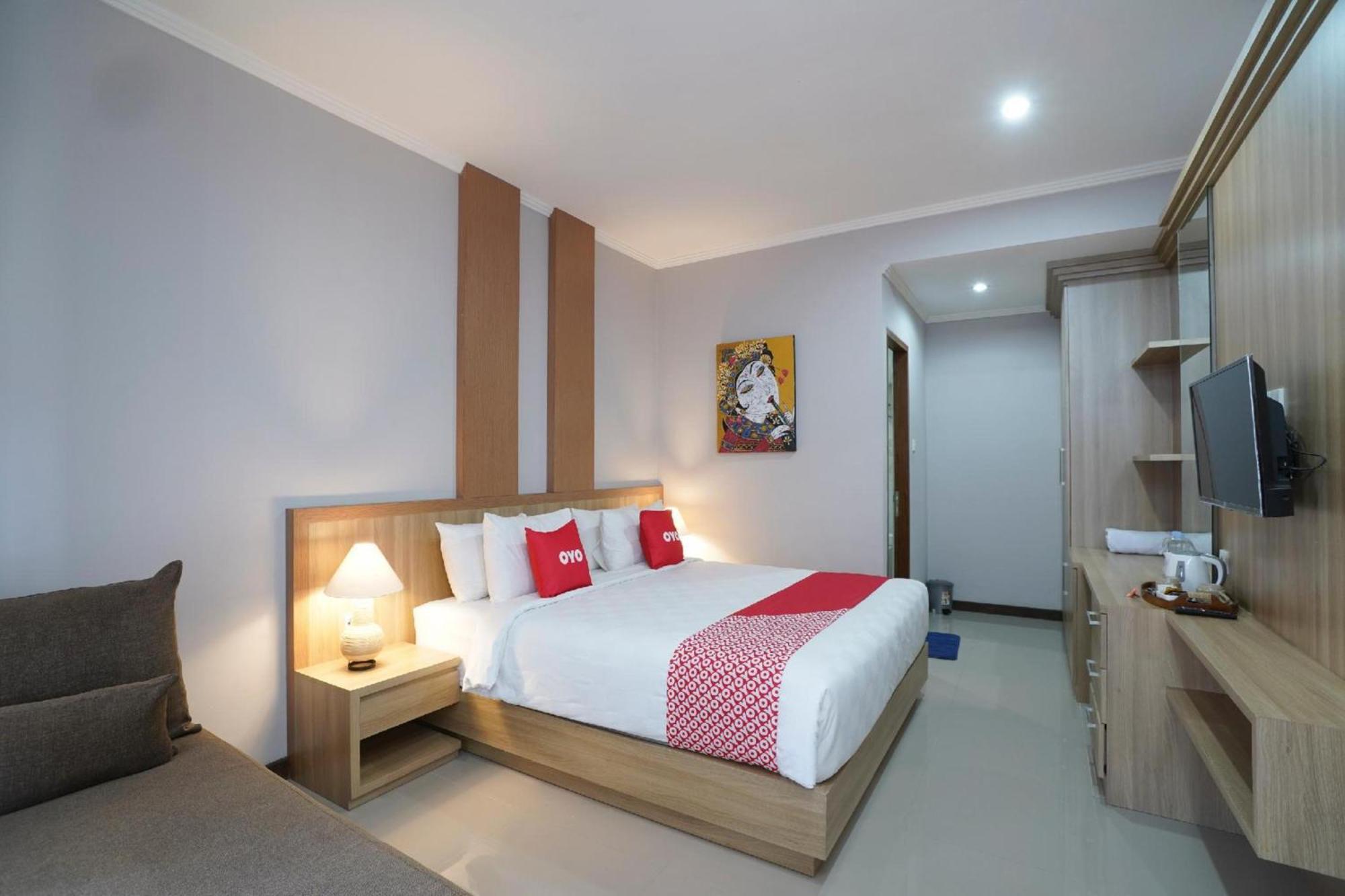Super Oyo Capital O 2166 Elitya Sanur (Bali)