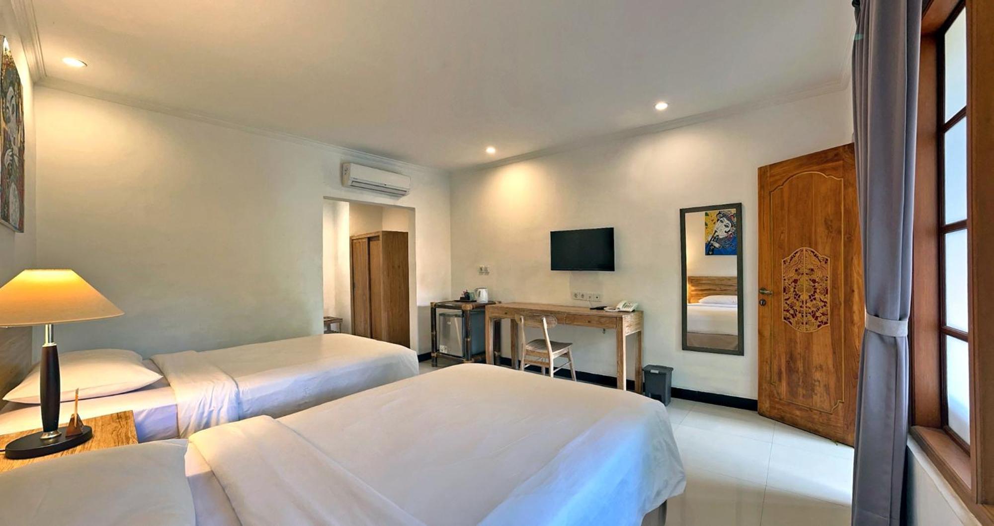 Collection O 90993 Hotel