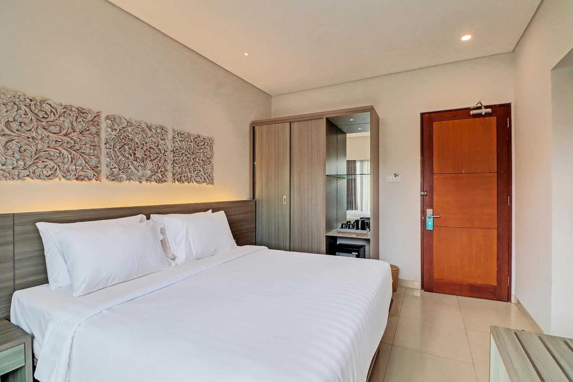 Palette Signature Hotel