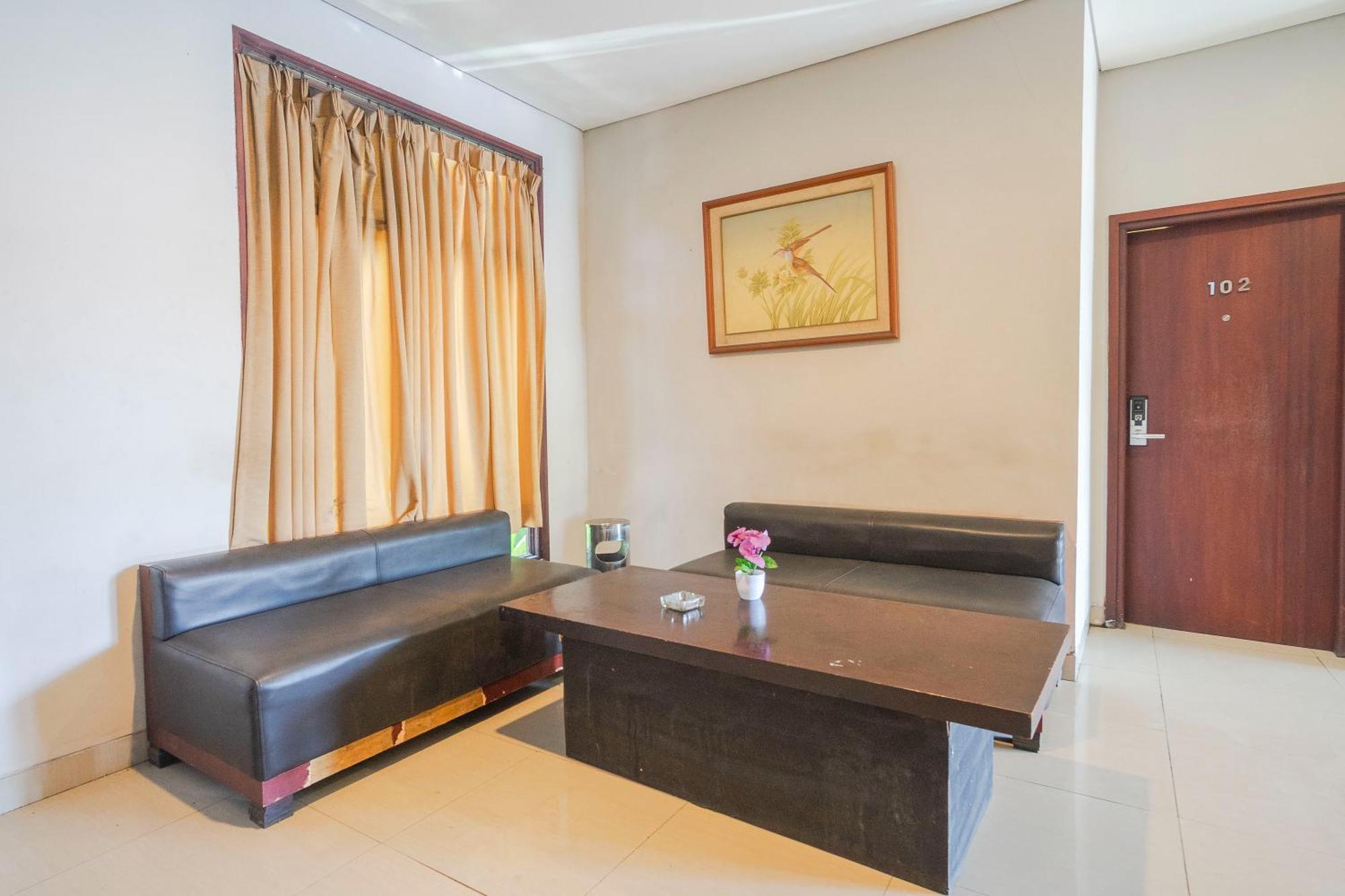 Akarsa Transit 2* Sanur (Bali)