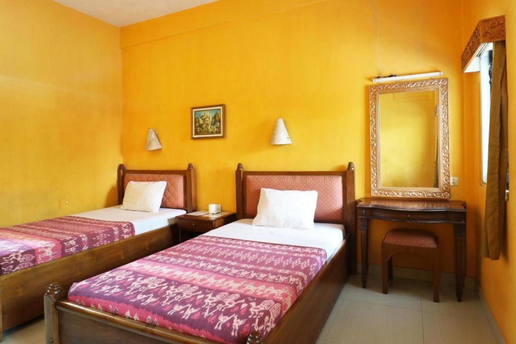 Ayu * Sanur (Bali)