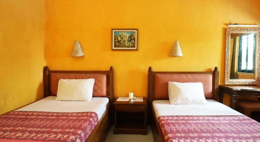 Ayu * Sanur (Bali)