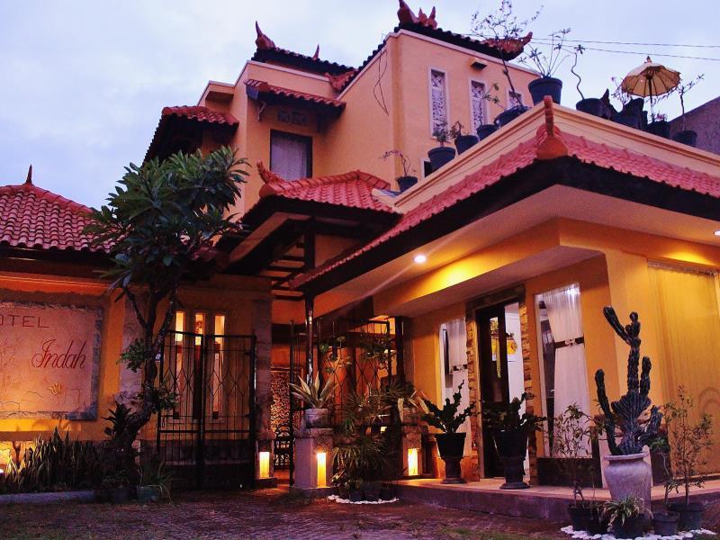 Indah 3* Sanur (Bali)