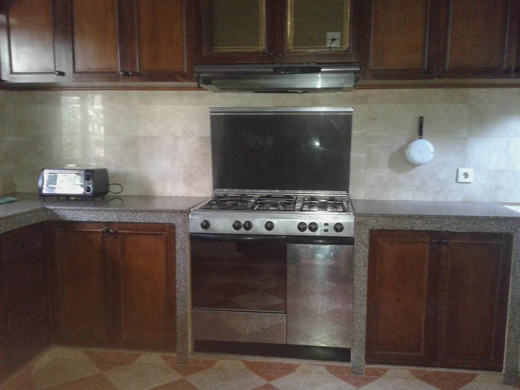 Homestay Ngetis Home Stay *