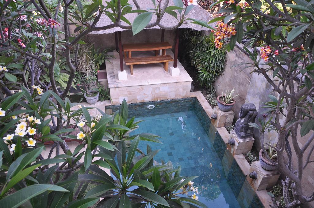 Ngetis Home Stay *