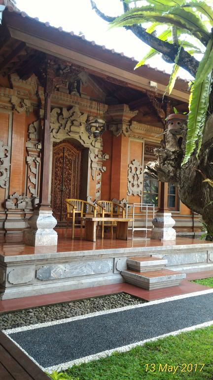 Ngetis Home Stay Sanur (Bali)