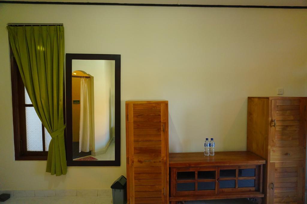 Yulia 2 Homestay Sanur (Bali)