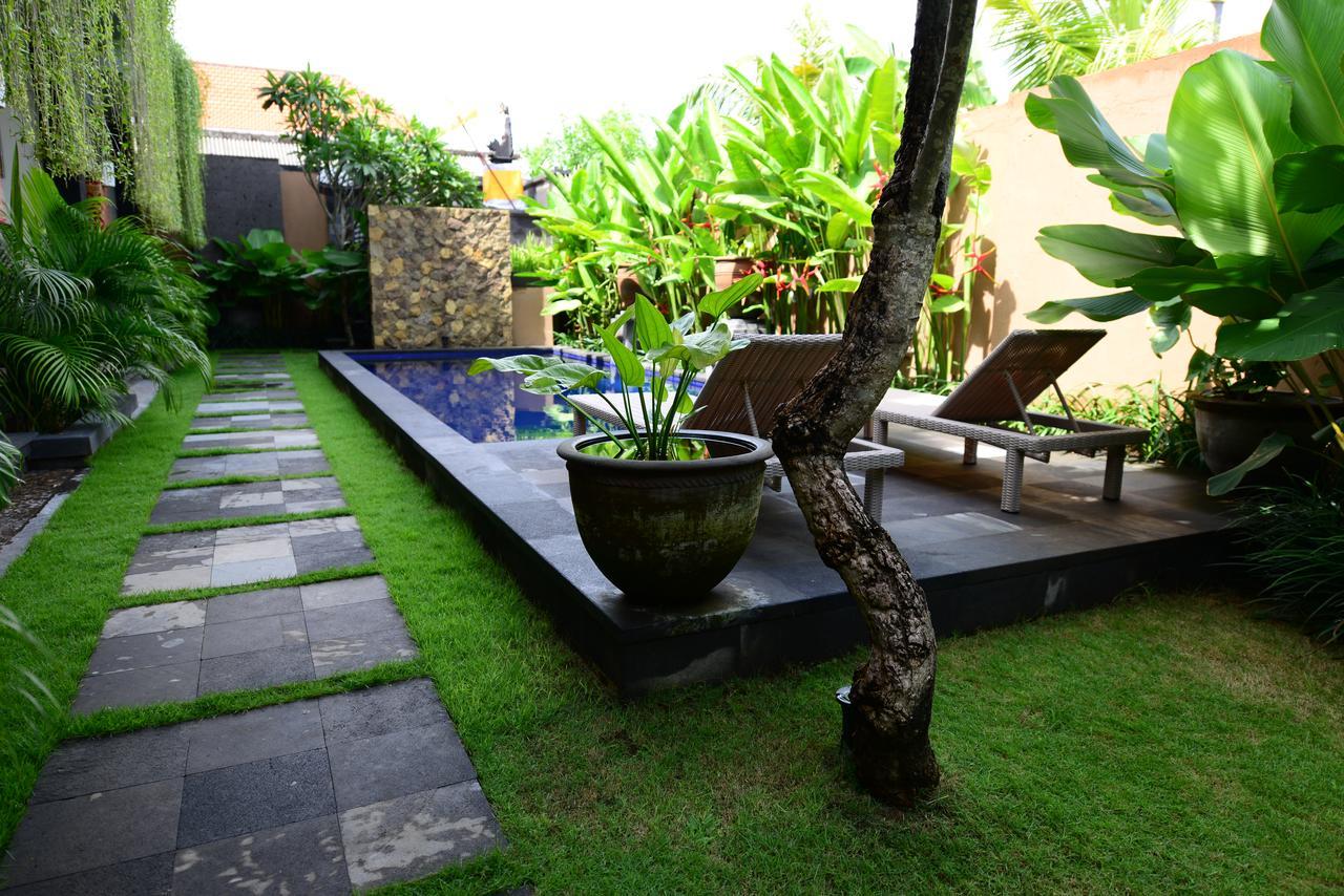 Surya 3* Sanur (Bali)