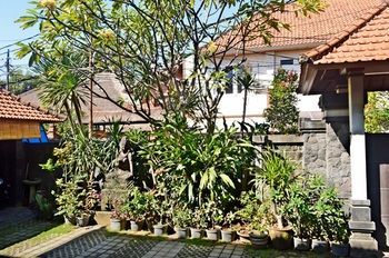 Homestay Yulia 2 *