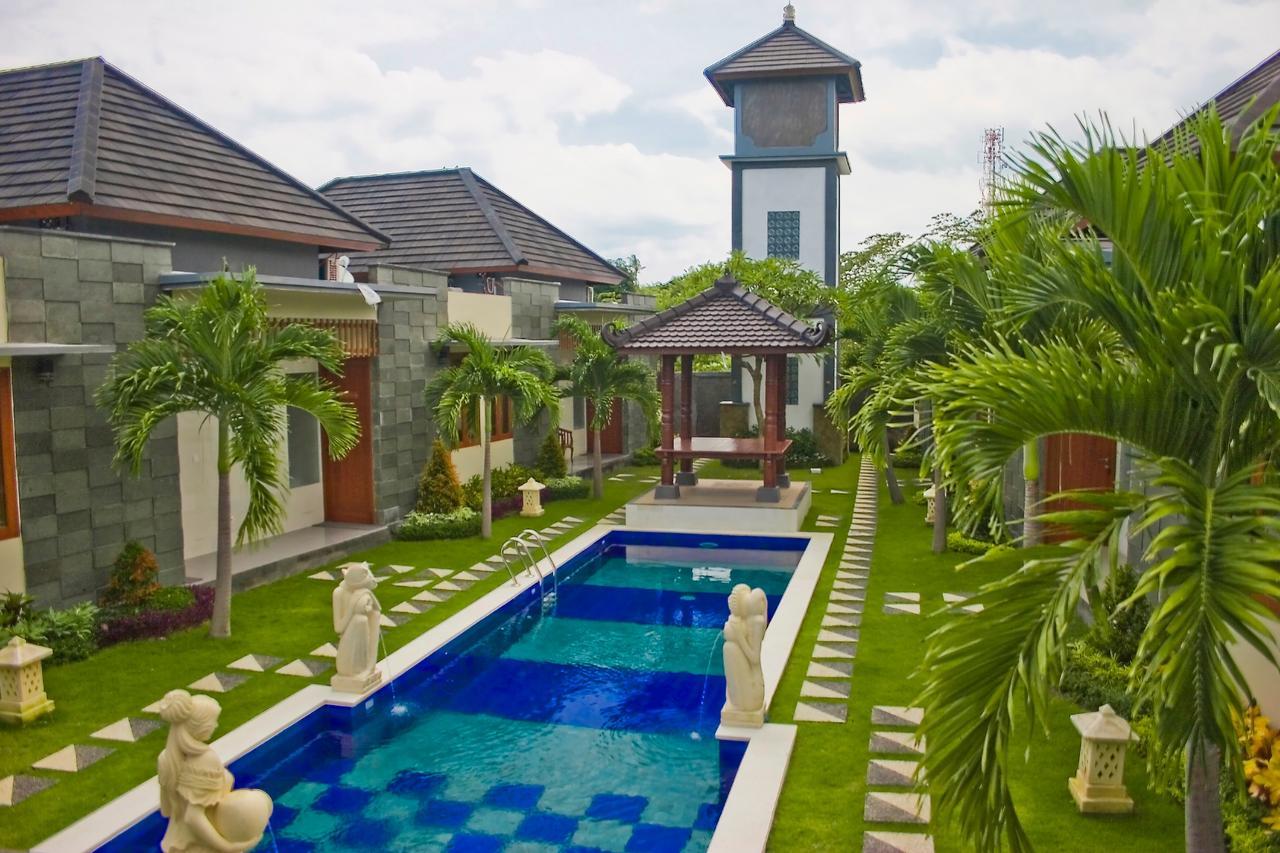 Kubu Daton 3* Sanur (Bali)