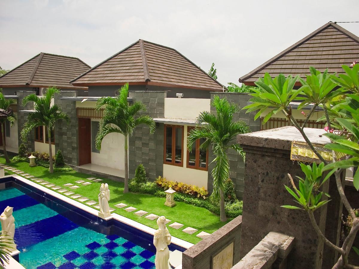 Bed & Breakfast Kubu Daton 3*