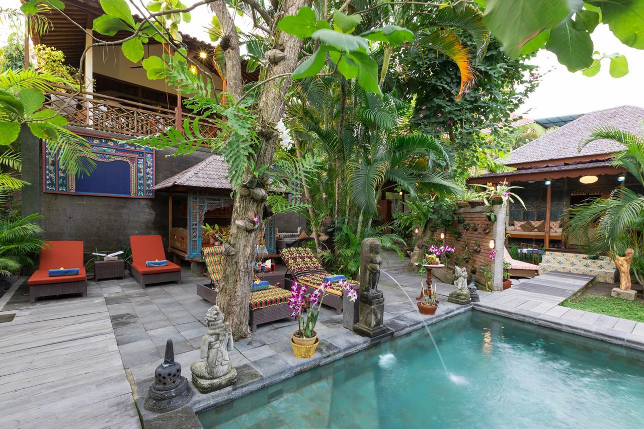 Kampung Kecil Boutique
