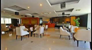 Harrads And Convention Hotel