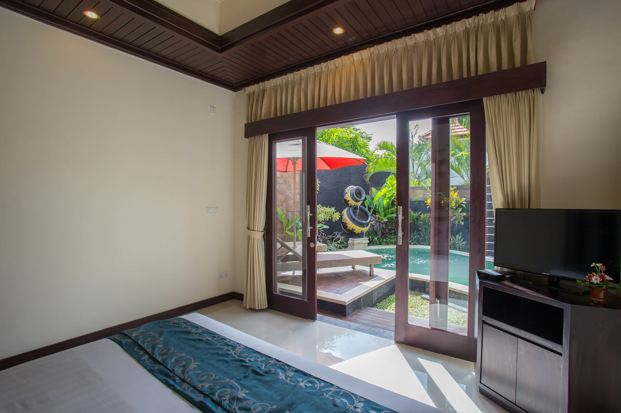 Kayu Suar Bali Luxury & Sanur