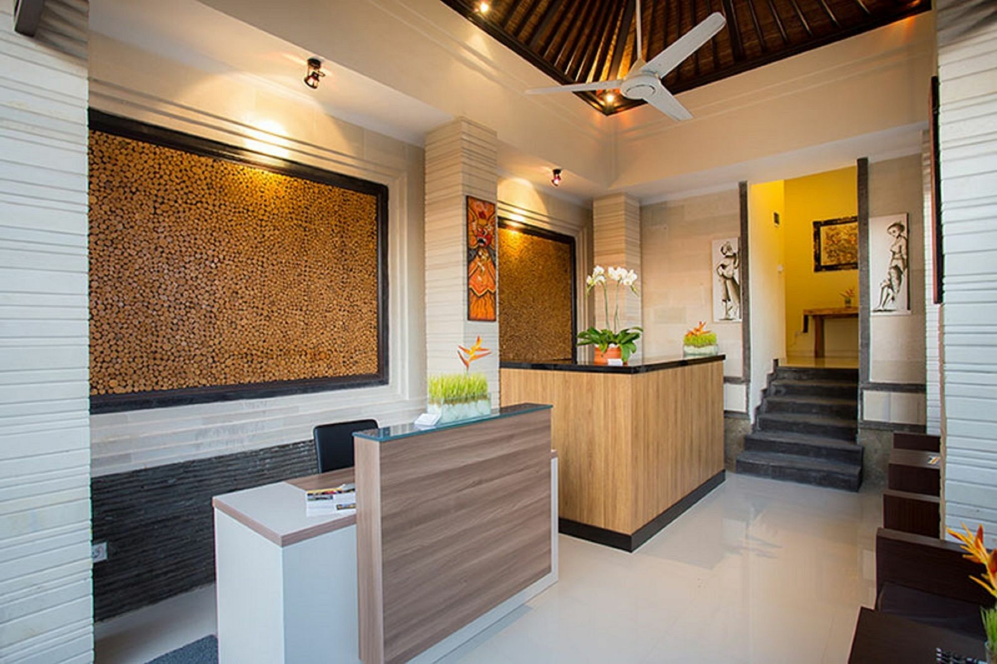 Kayu Suar Bali Luxury & *